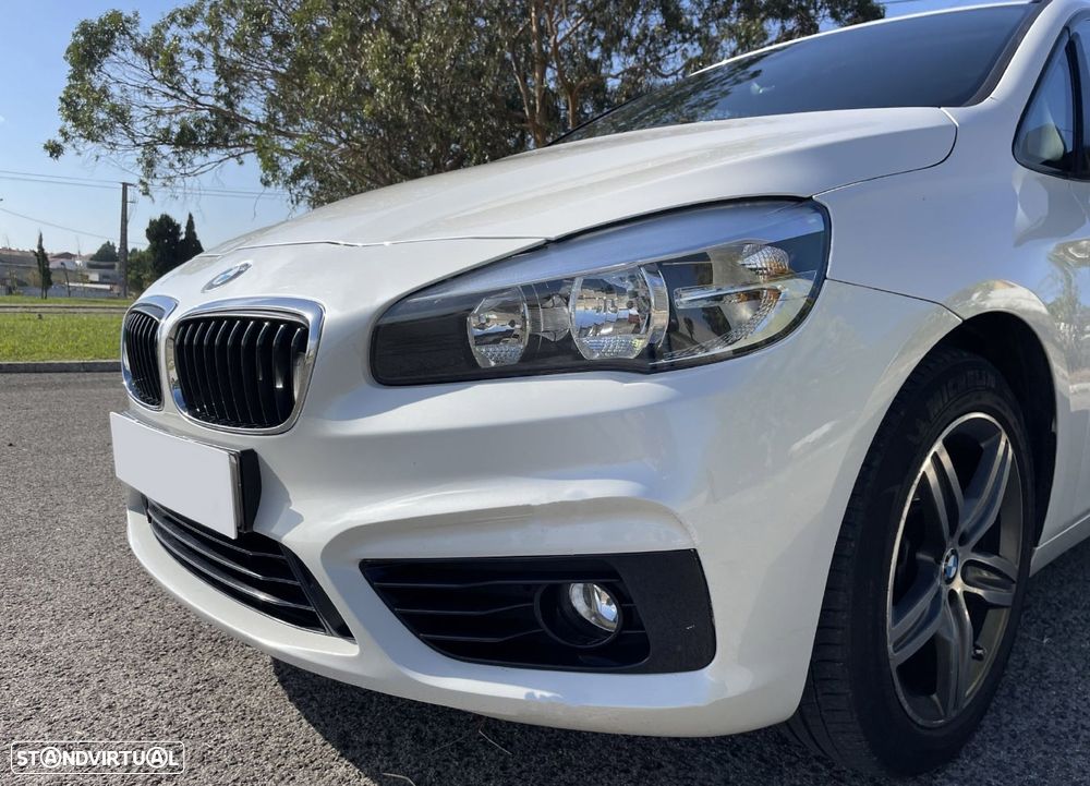 BMW 216 Active Tourer d Line Sport - 18