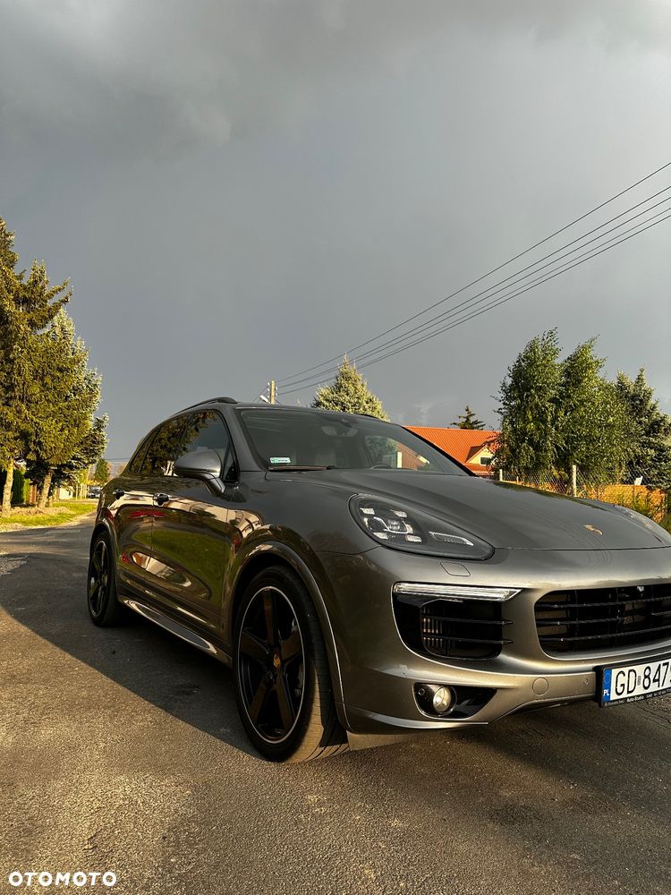 Porsche Cayenne S Diesel - 14