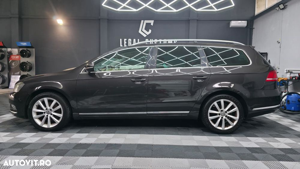 Volkswagen Passat 2.0 TDI 4Motion BlueMotion Technology Highline - 13
