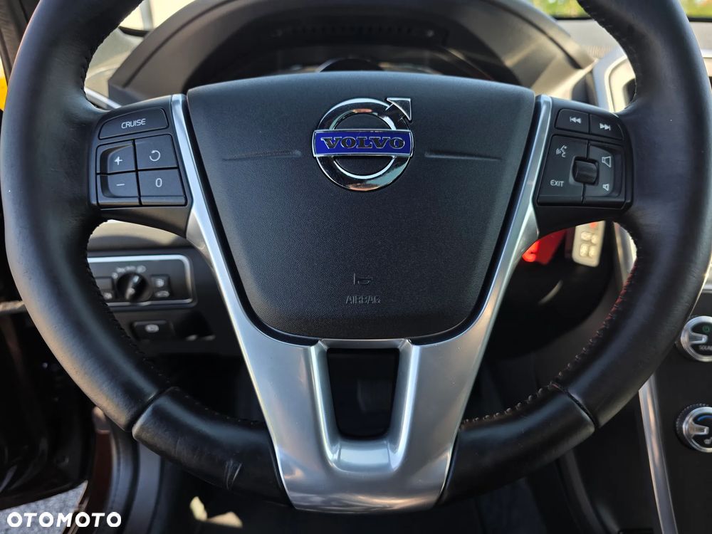 Volvo XC 60 D4 Drive-E Summum - 22