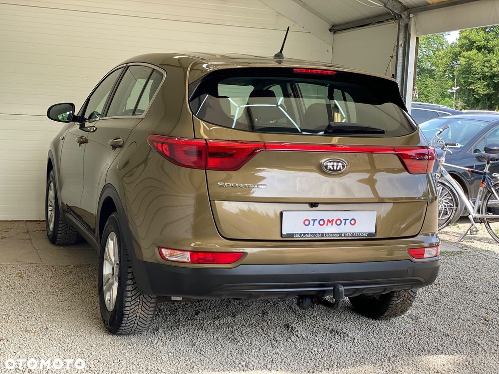 Kia Sportage 1.6 GDI 2WD Attract - 4