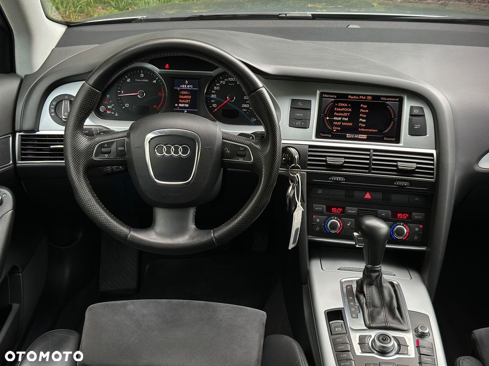 Audi A6 Avant - 15