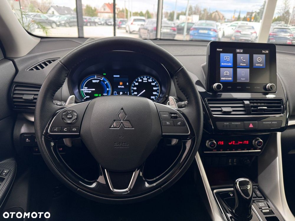 Mitsubishi Eclipse Cross - 15