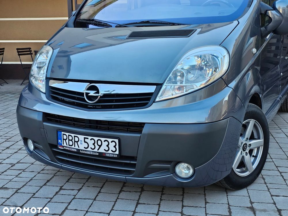 Opel Vivaro - 18