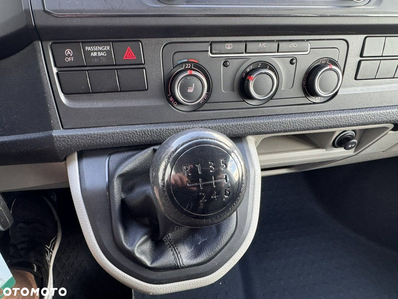 Volkswagen Transporter - 14