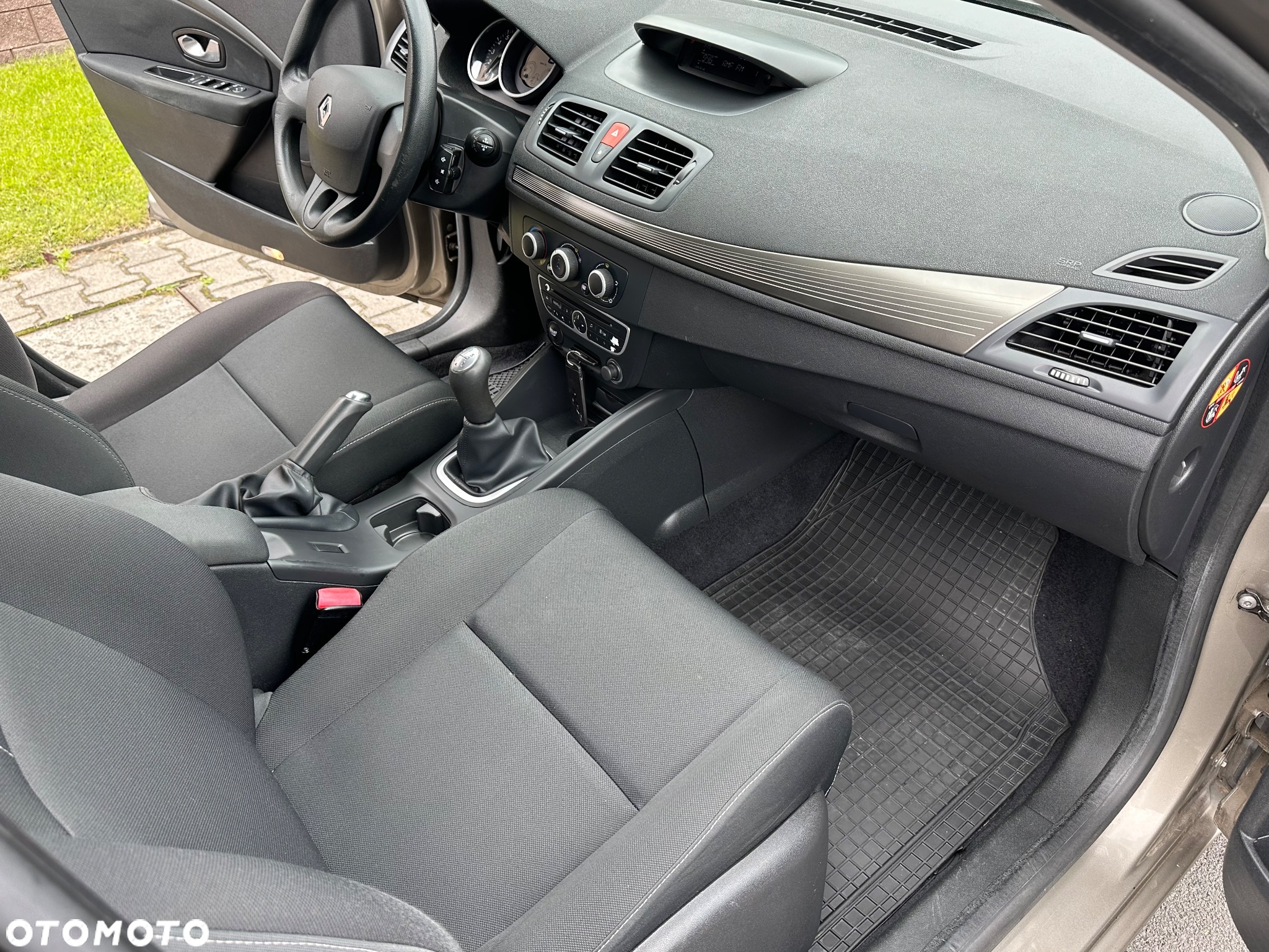 Renault Megane 1.6 16V 100 Expression - 7