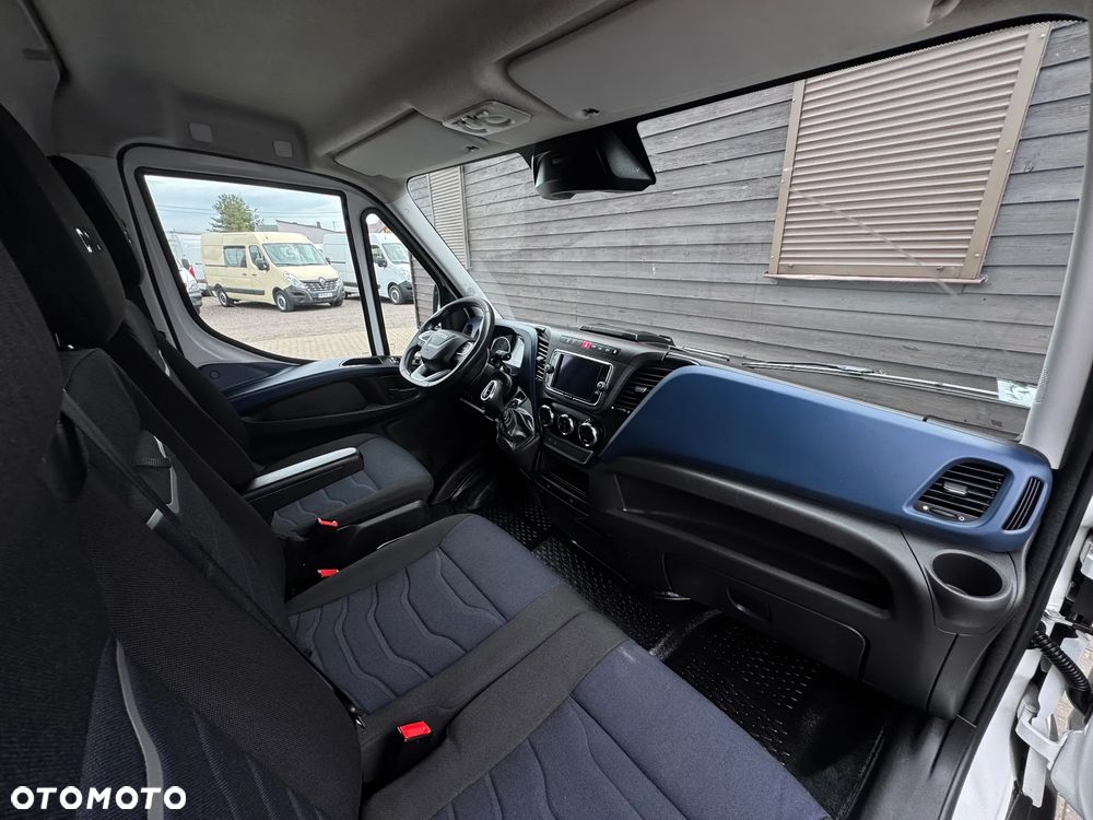 Iveco 35S18 - 16