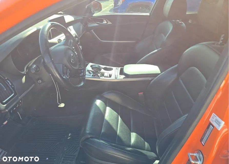 Kia Stinger 3.3 T-GDI AWD GT - 8