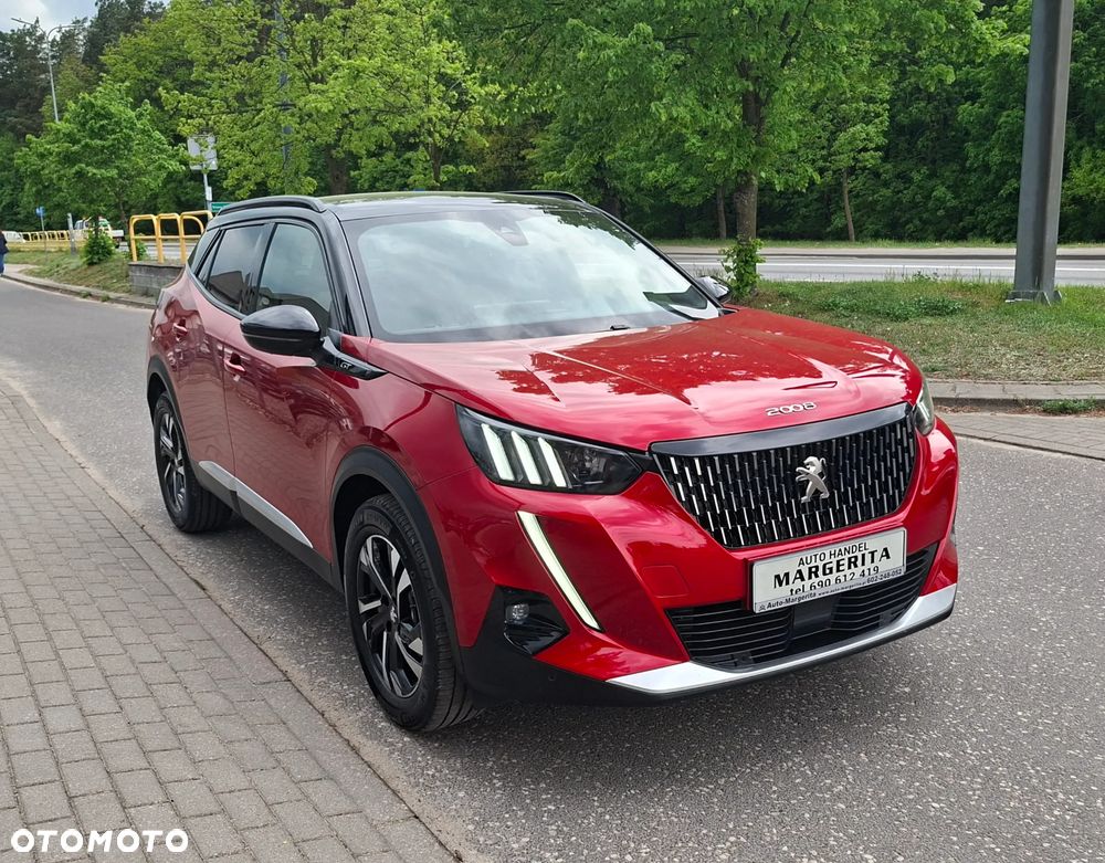 Peugeot 2008 PureTech 130 EAT8 GT - 6