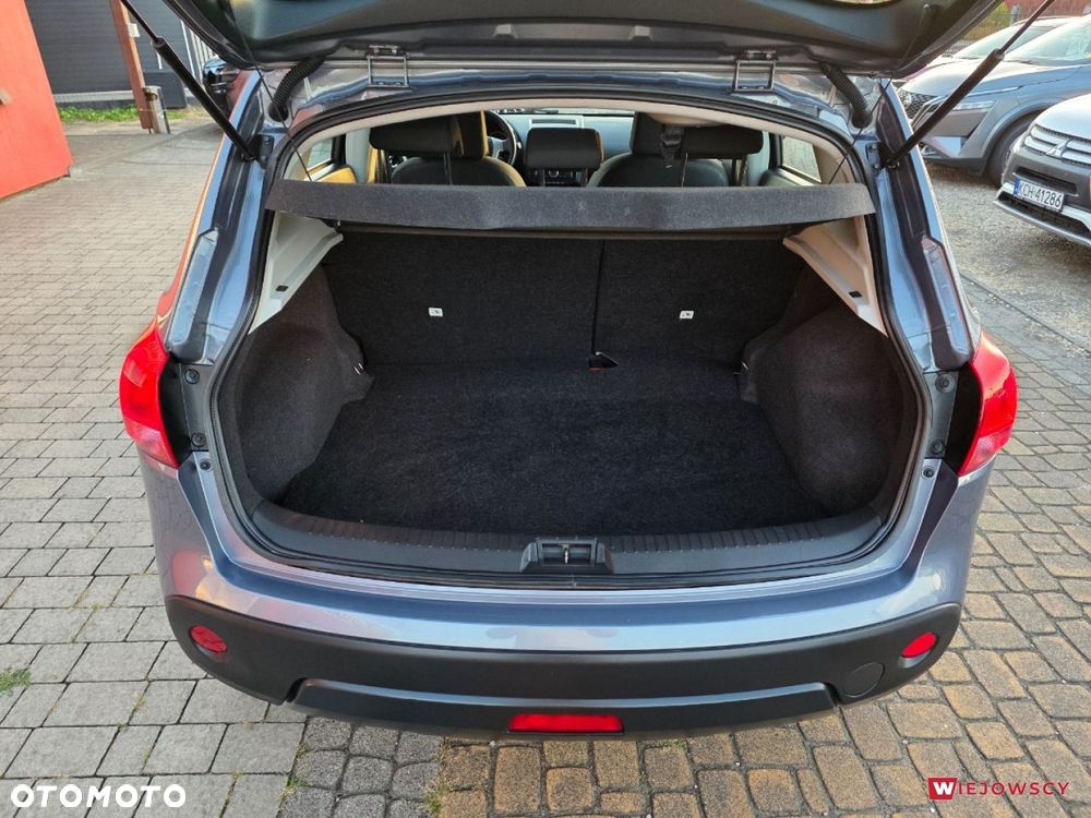 Nissan Qashqai - 13