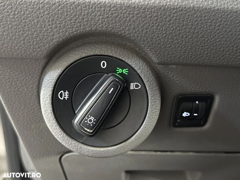 Volkswagen Transporter - 17