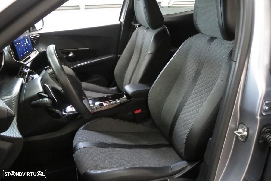 Peugeot 2008 - 9