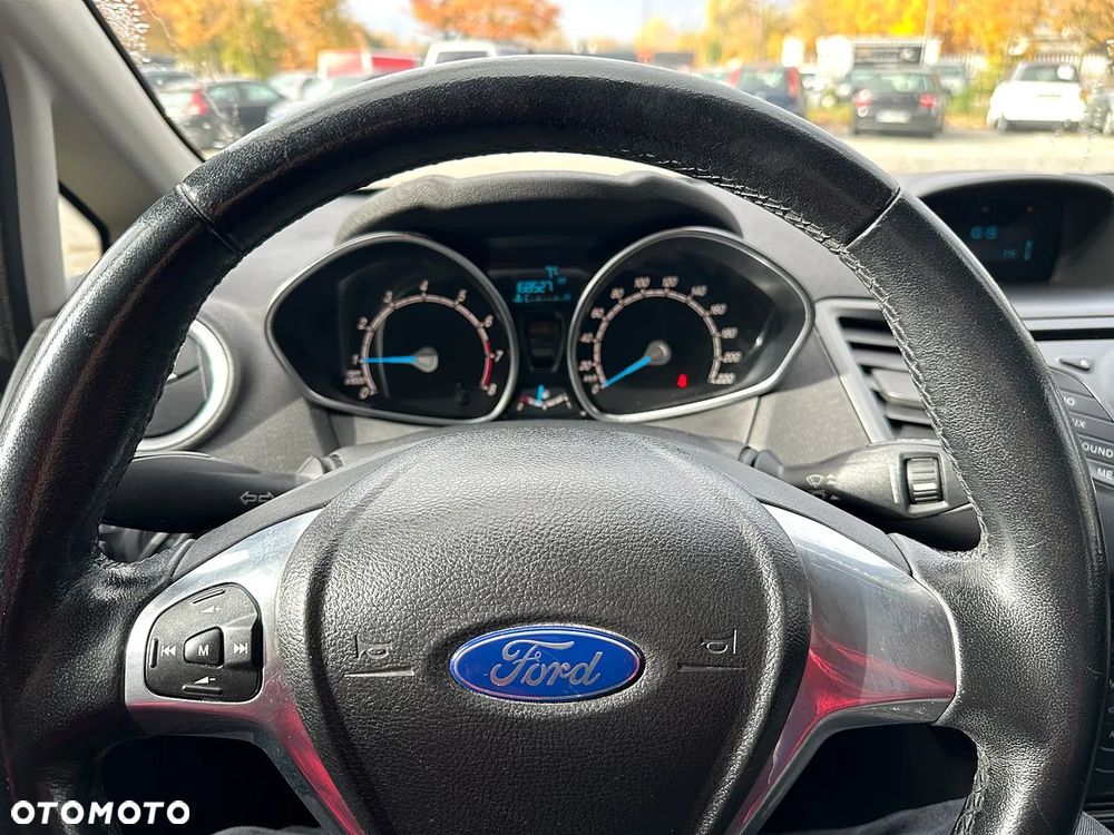 Ford Fiesta 1.0 EcoBoost Titanium - 18