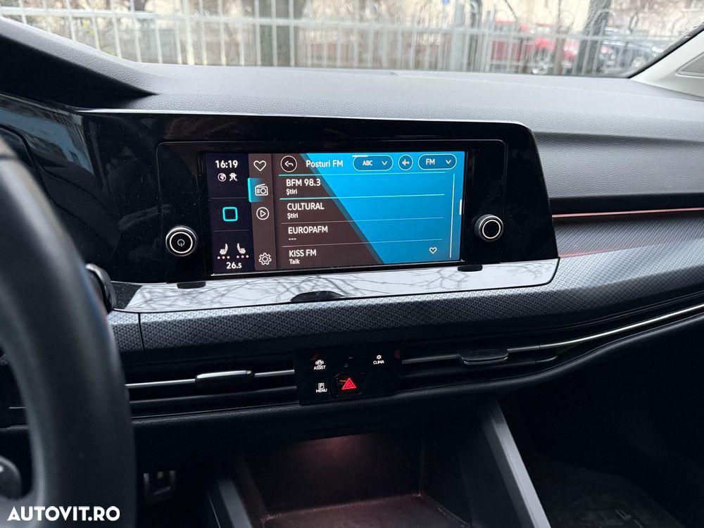 Volkswagen Golf 1.0 eTSI MHEV 110CP DSG Life - 3