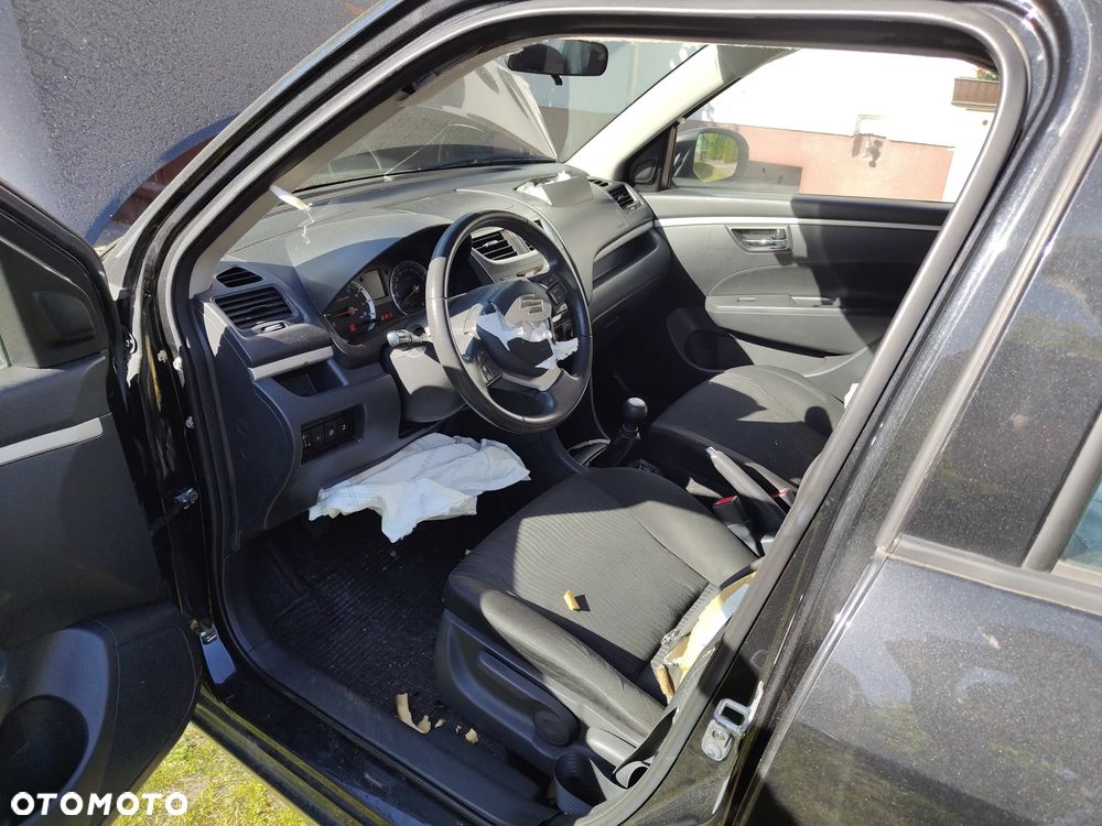 Suzuki Swift 1.2 Elegance EASS - 11