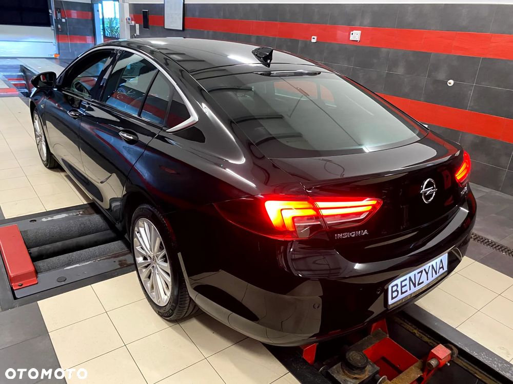 Opel Insignia CT 1.5 T Exclusive S&S - 7