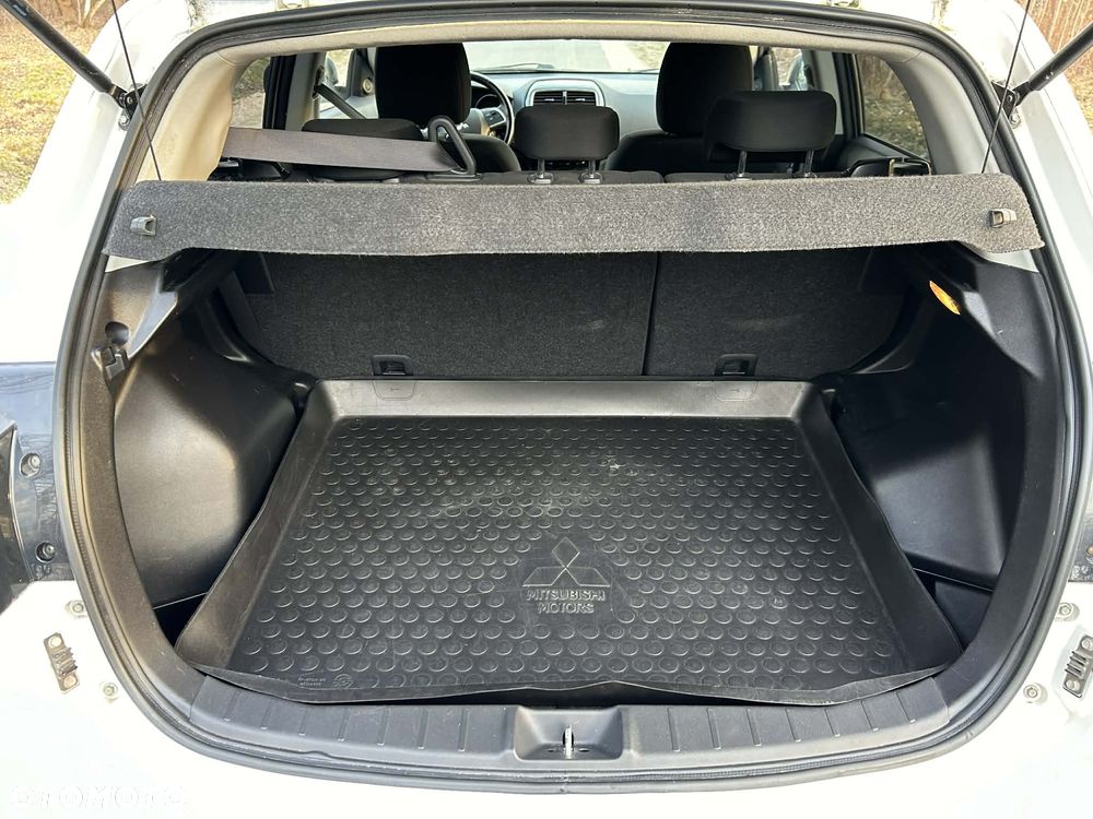 Mitsubishi ASX 1.6 2WD Invite - 13