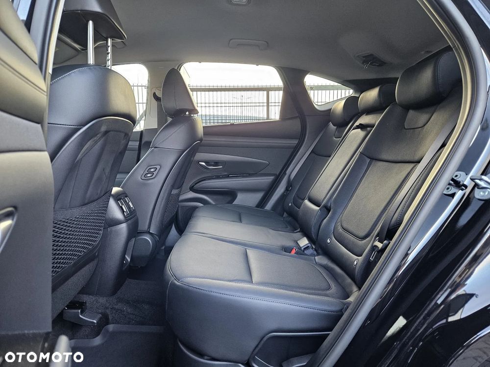 Hyundai Tucson 1.6 T-GDi HEV Platinum 2WD - 14