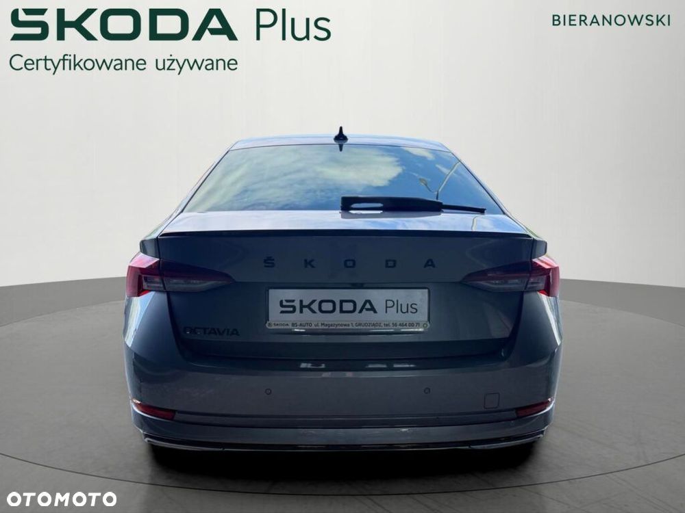 Skoda Octavia 1.5 TSI e-Tec Sportline DSG - 9