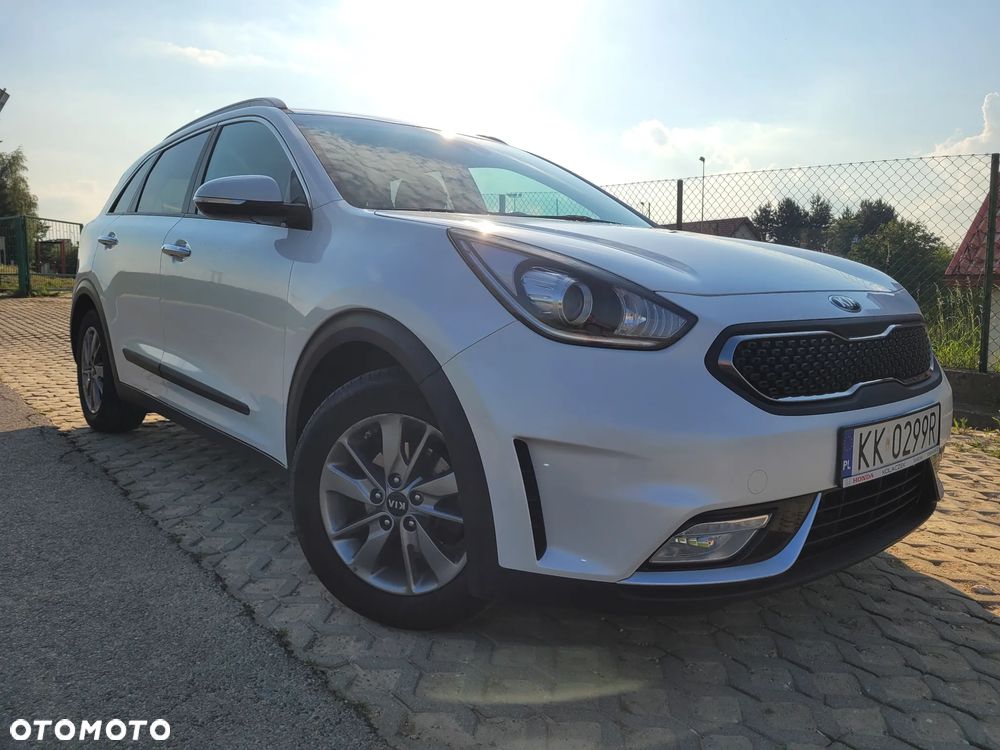 Kia Niro 1.6 GDI Hybrid L - 4