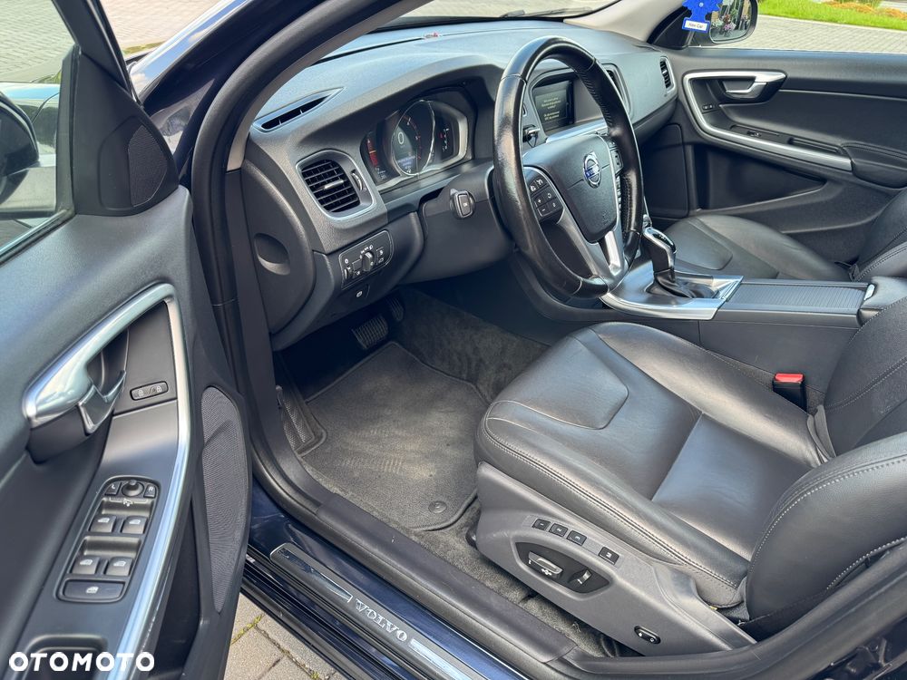 Volvo S60 D4 Geartronic Summum - 12