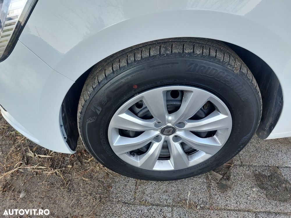 Renault Clio V Blue dCi Zen - 21