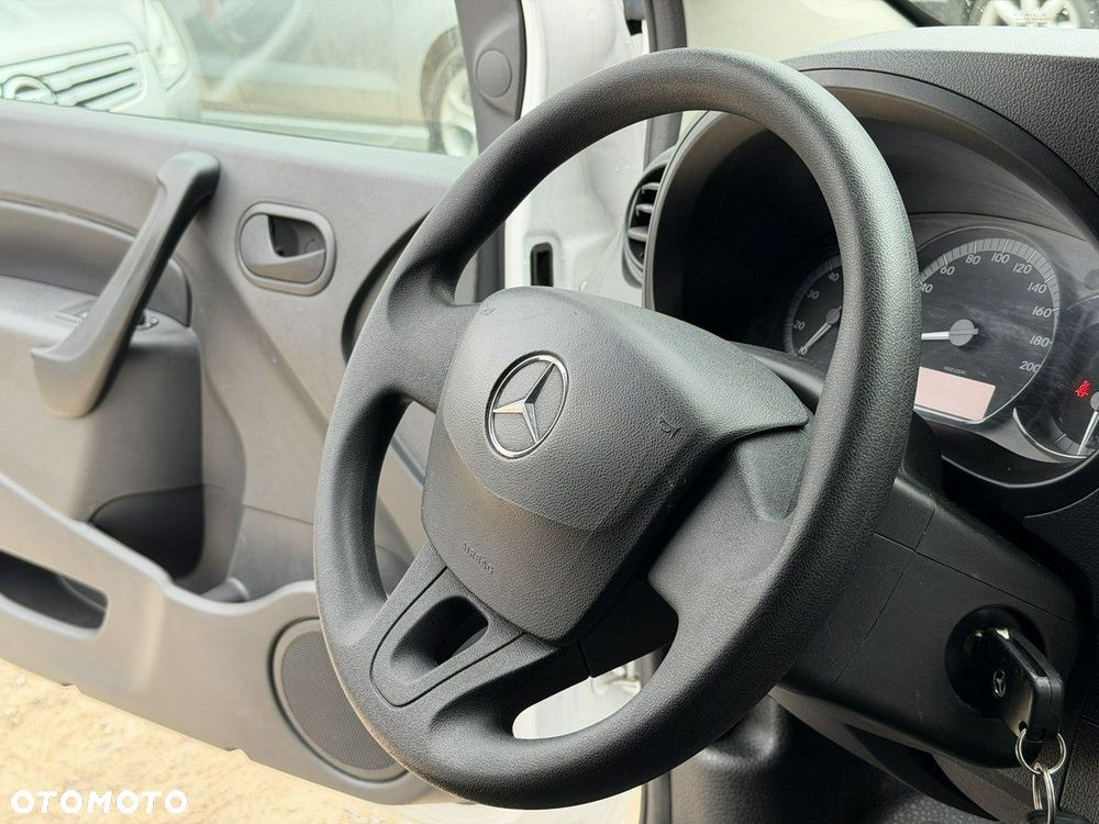 Mercedes-Benz Citan - 15