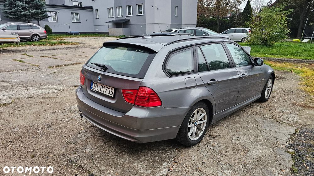 BMW Seria 3 - 4