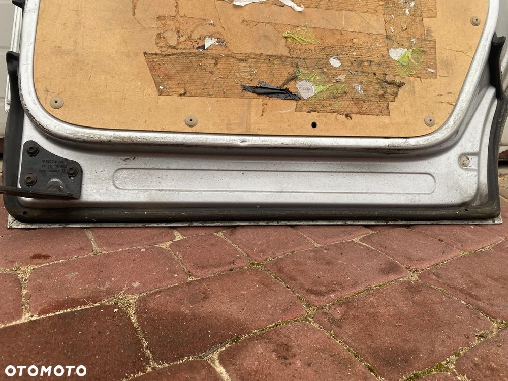 DRZWI BOCZNE PRZESUWNE PRAWE CADDY - 22