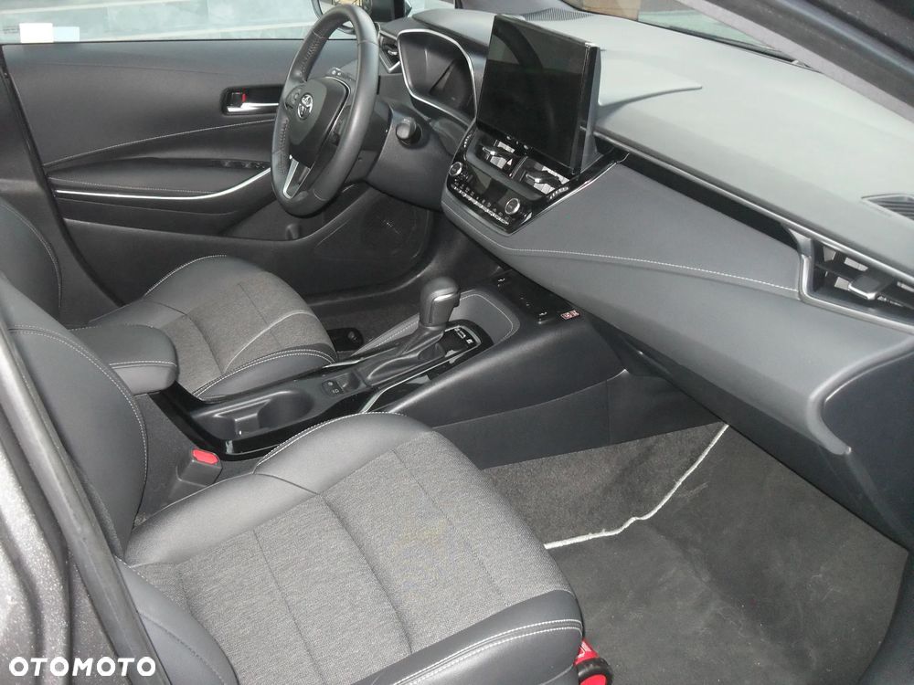 Toyota Corolla 1.8 Hybrid Style - 9