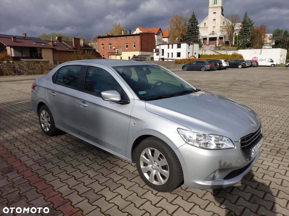 Peugeot 301 1.2 VTi/Pure Tech Active - 1