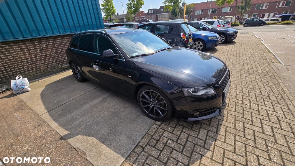 Audi A4 Avant - 2