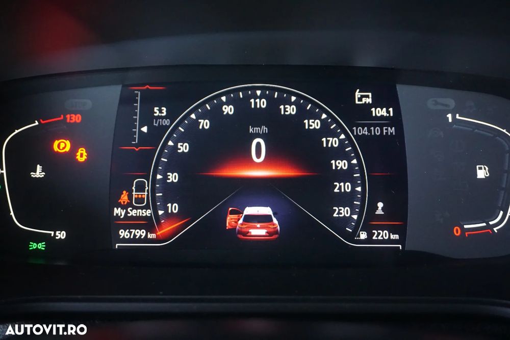Renault Megane BLUE dCi 115 Techno - 10