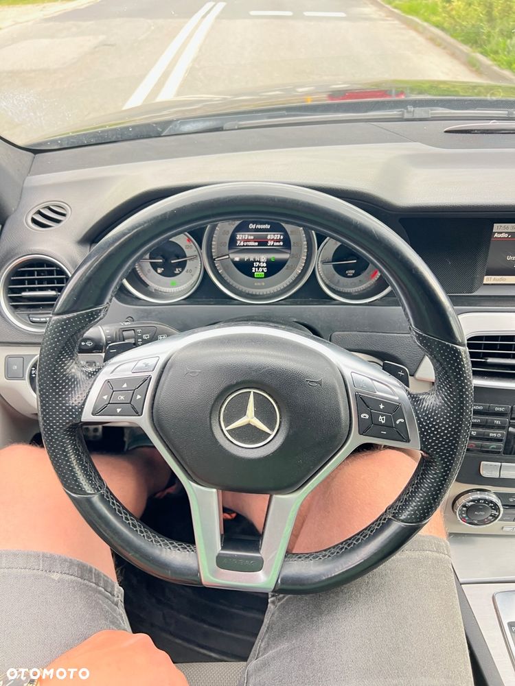 Mercedes-Benz Klasa C 220 (BlueTEC) d BlueEFFICIENCY Edition 7G-TRONIC Avantgarde - 26