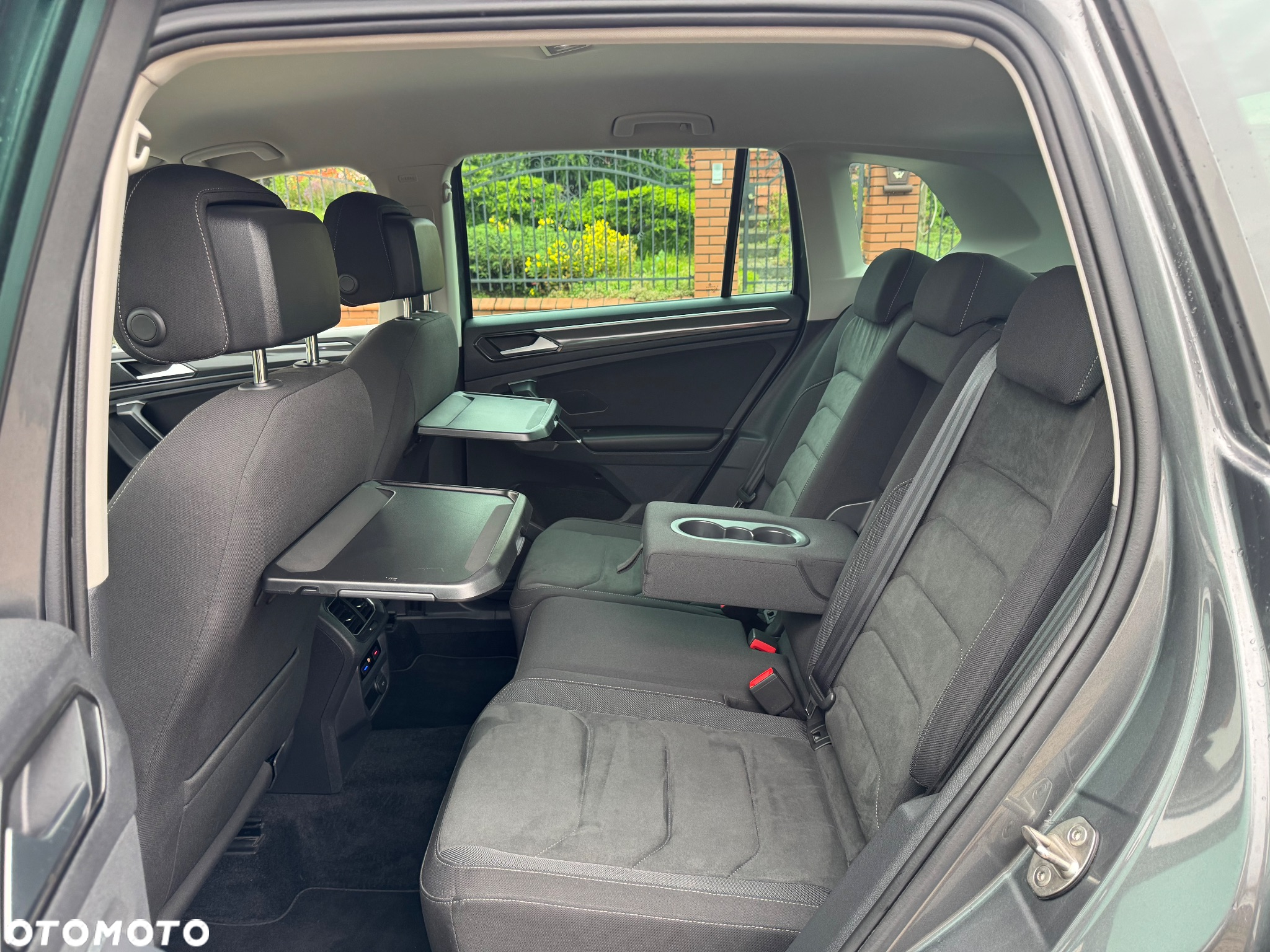 Volkswagen Tiguan - 5