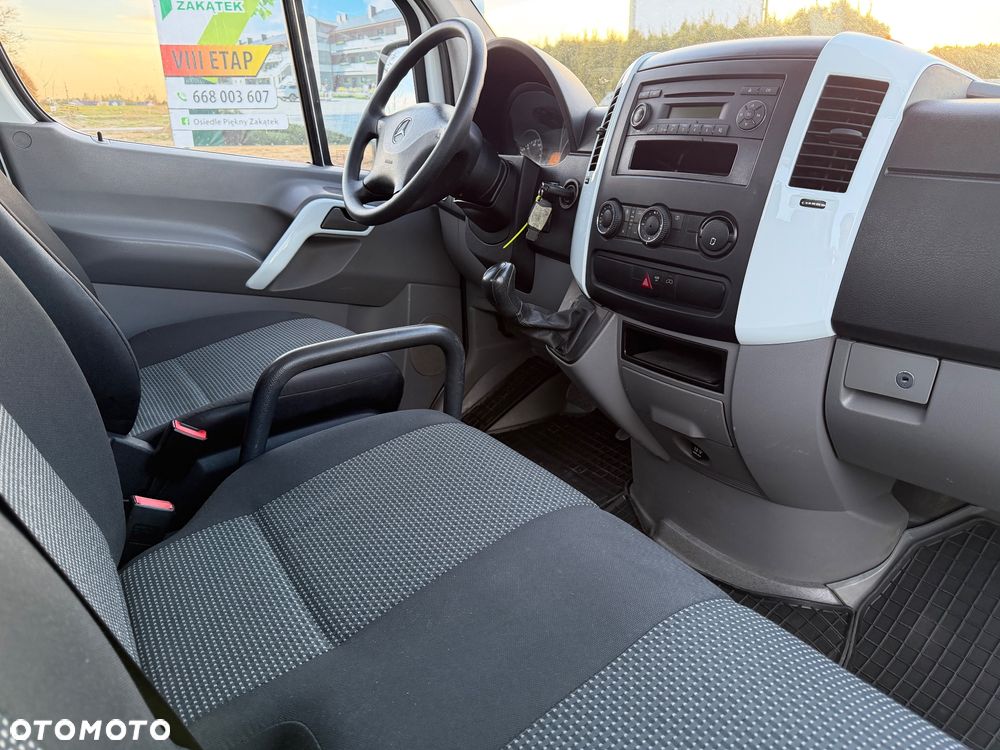 Mercedes-Benz sprinter - 18
