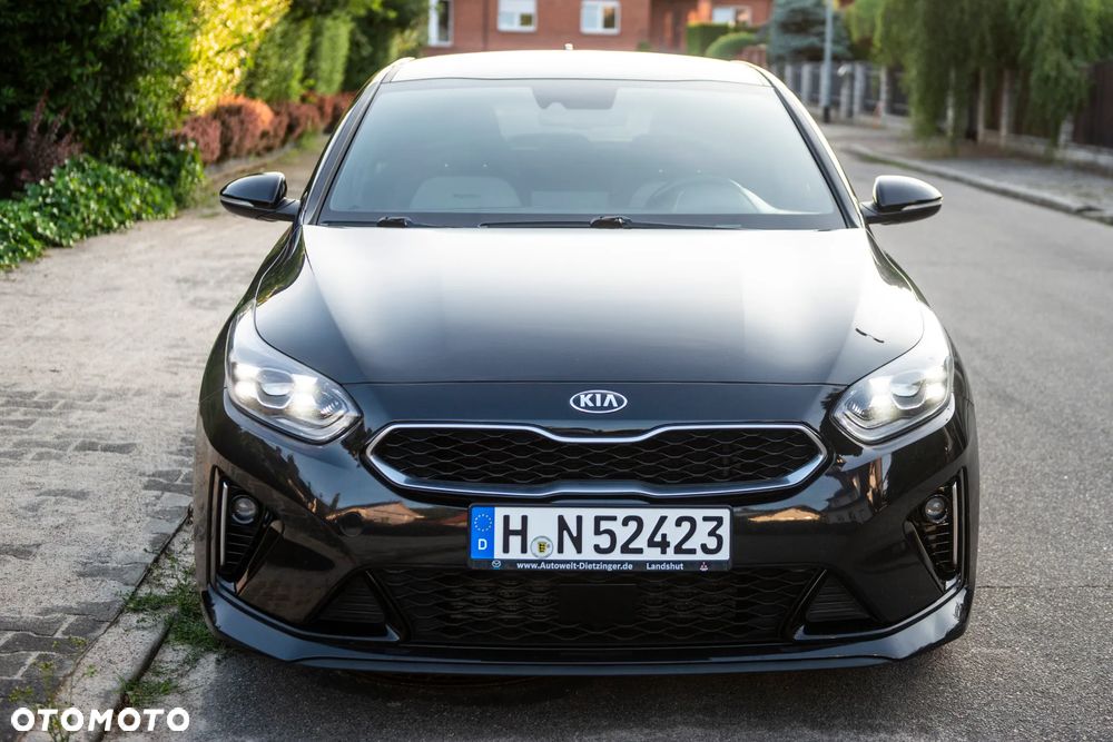 Kia ProCeed 1.4 T-GDI GT Line DCT - 4