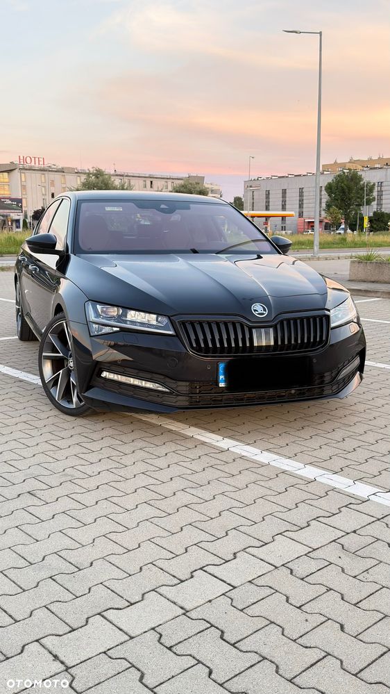 Skoda Superb 2.0 TDI Sportline DSG - 2