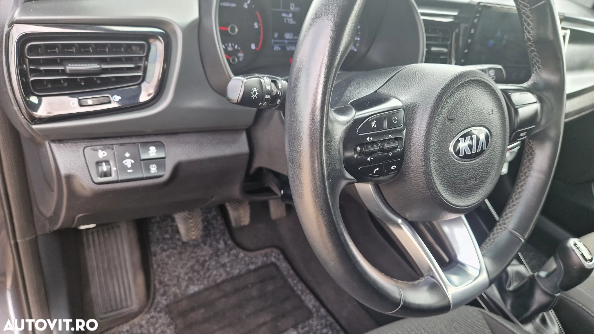 Kia Rio 1.4 CRDi 90 Spirit - 17