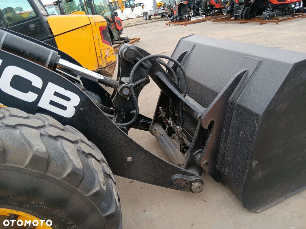 JCB JCB 409 - 14