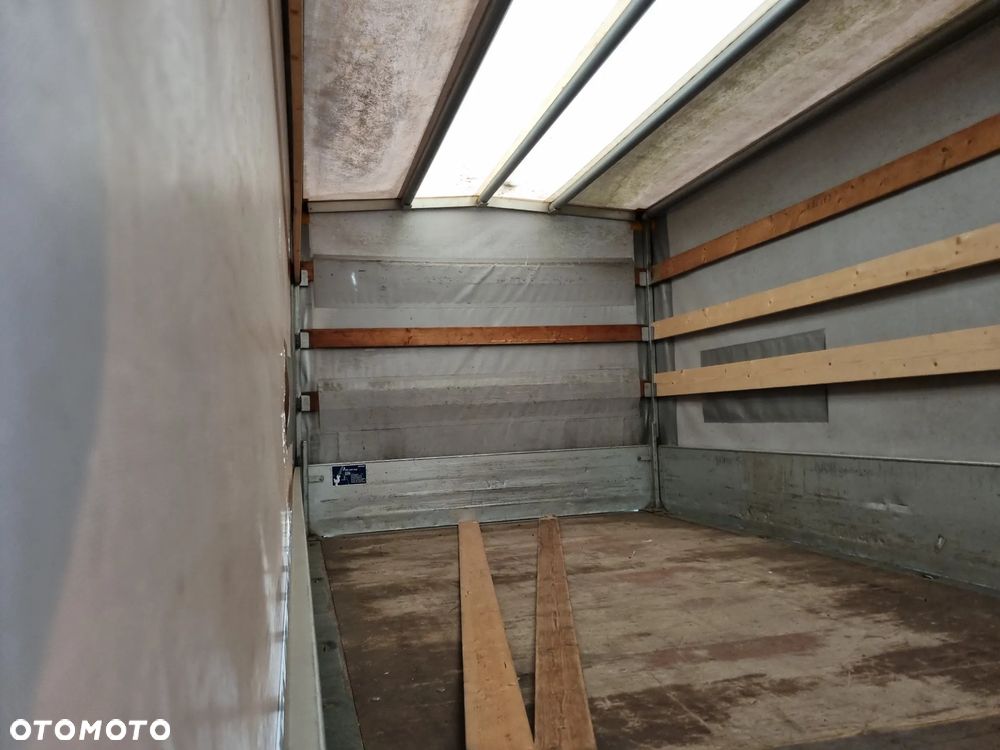 Volkswagen Crafter - 18