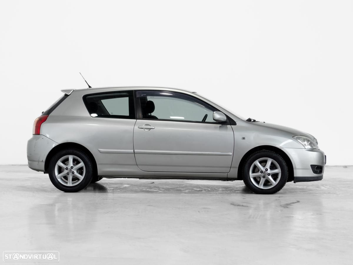 Toyota Corolla - 2