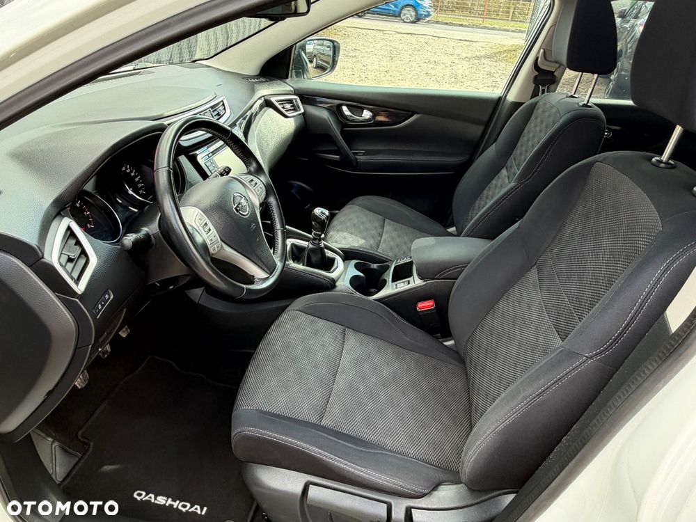 Nissan Qashqai 1.2 DIG-T Tekna - 5