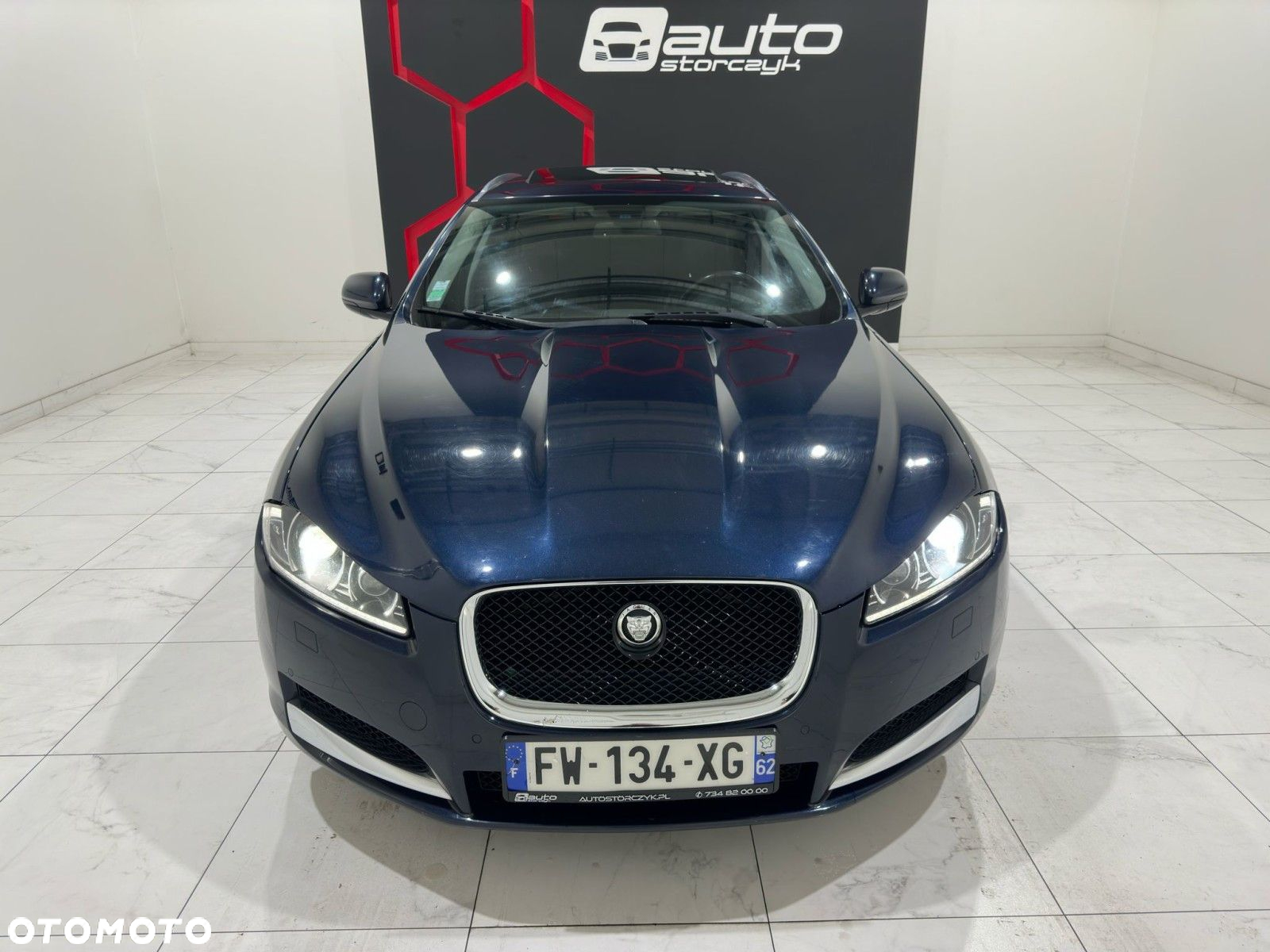 Jaguar XF - 16