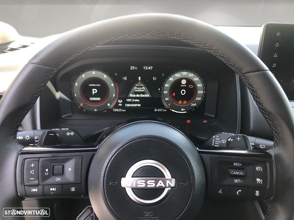 Nissan Qashqai 1.3 DIG-T N-Connecta LED Xtronic - 10