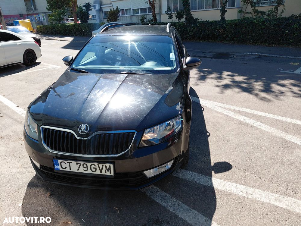 Skoda Octavia 1.6 TDI AMBITION DSG - 1