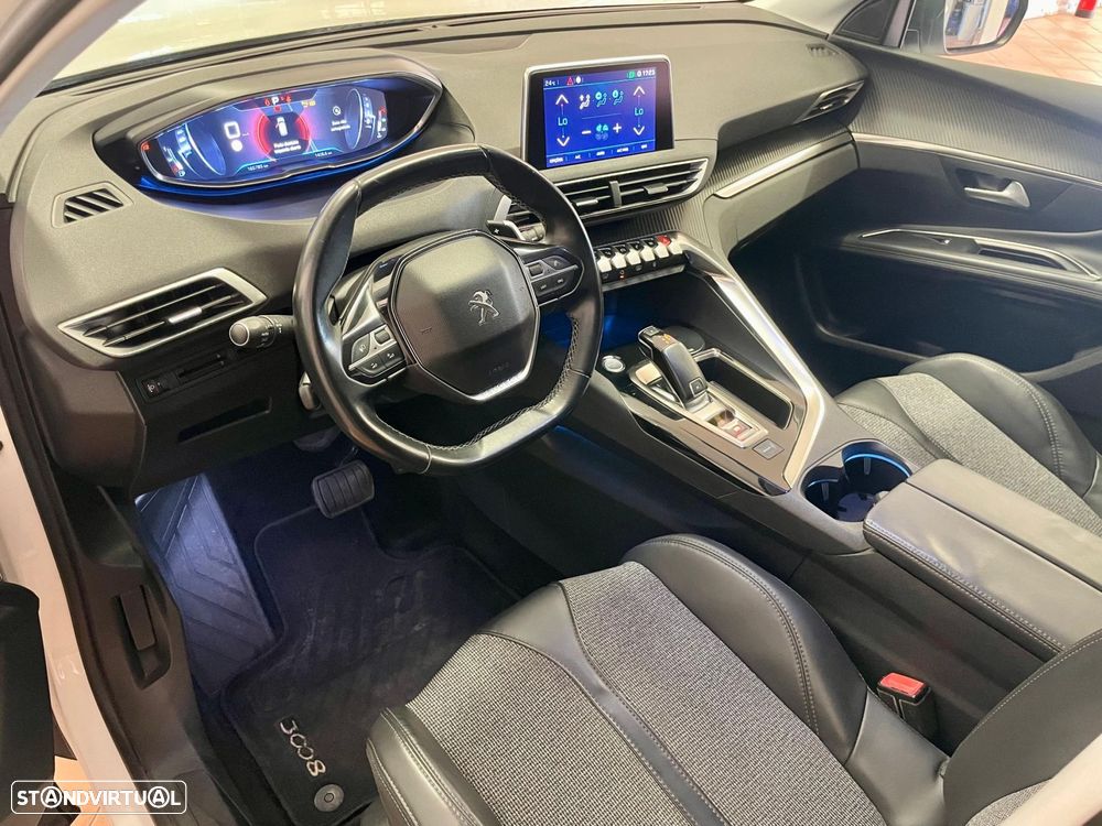 Peugeot 3008 1.2 PureTech Allure EAT6 - 16