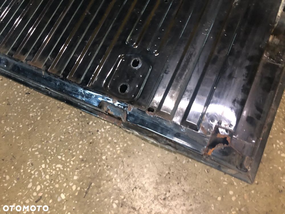 Tylna klapa dolna RANGE ROVER CLASSIC - 6