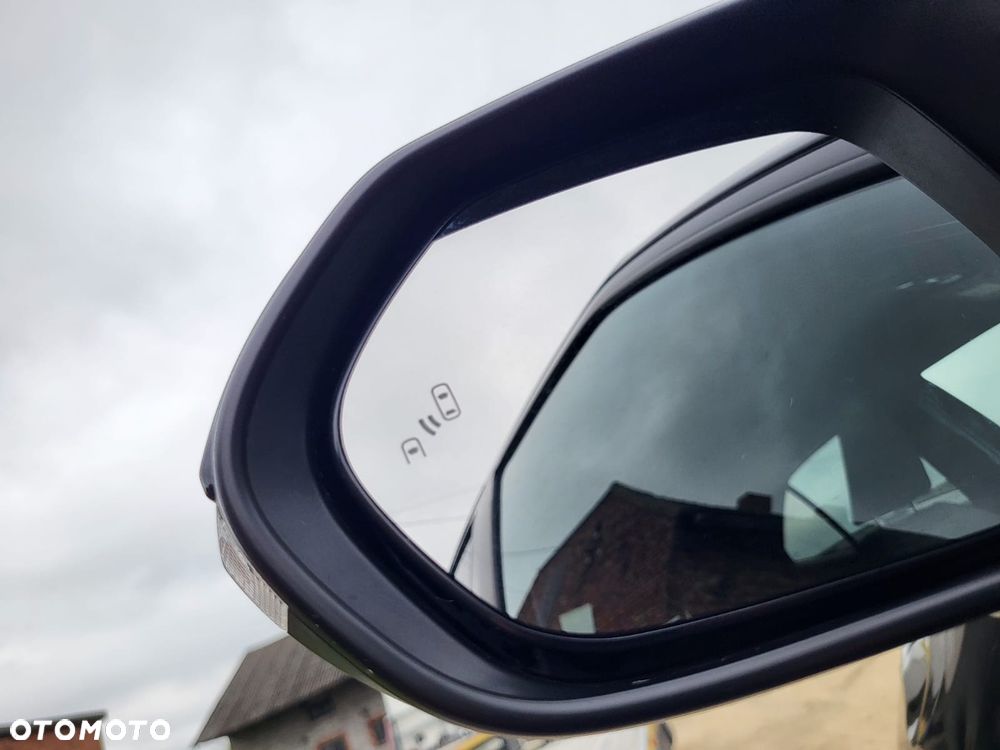 Toyota Yaris Cross - 16