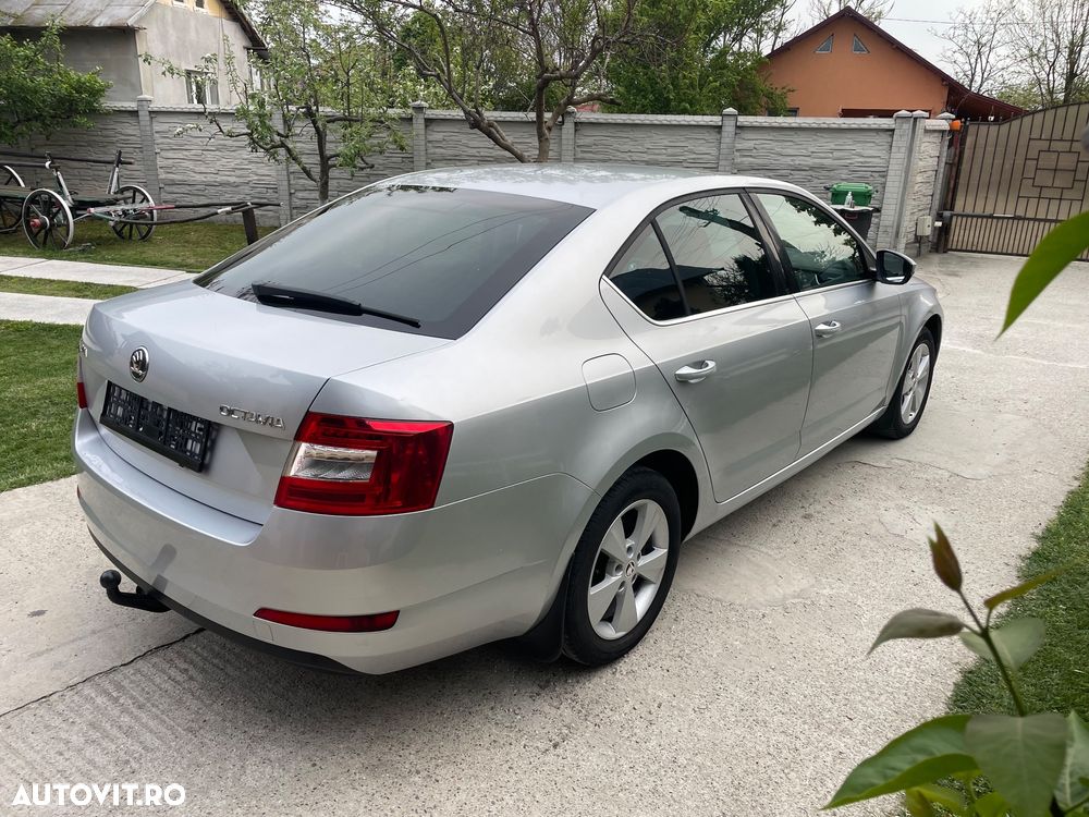 Skoda Octavia - 4